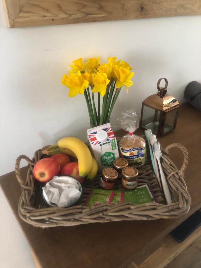 Clydach Cottages 拉内利 外观 照片