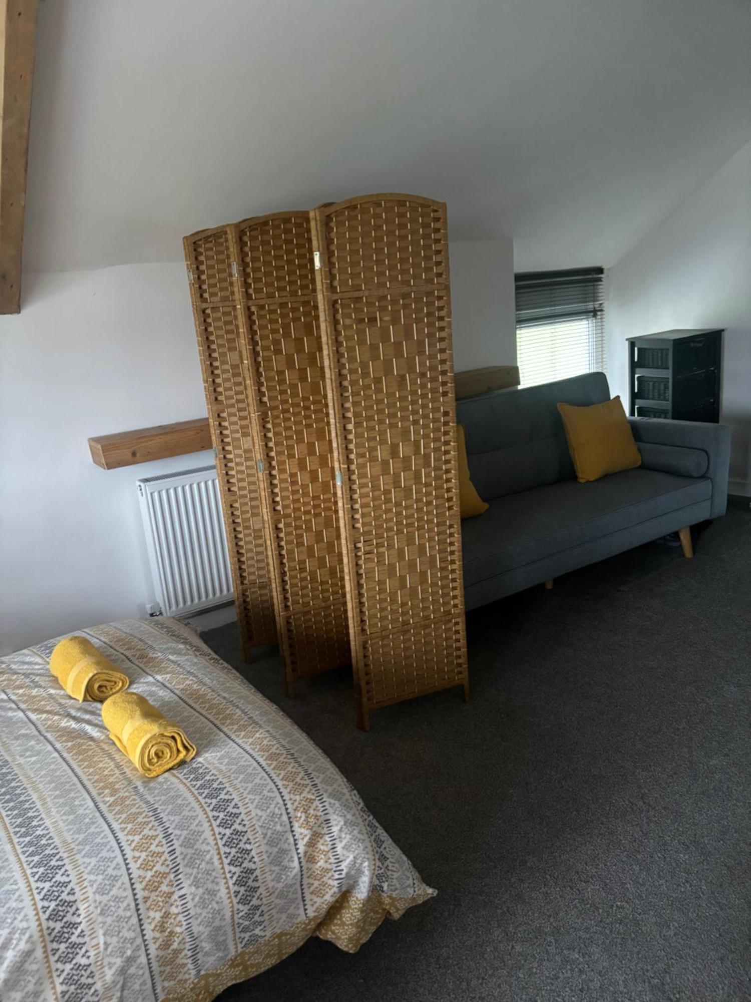 Clydach Cottages 拉内利 外观 照片