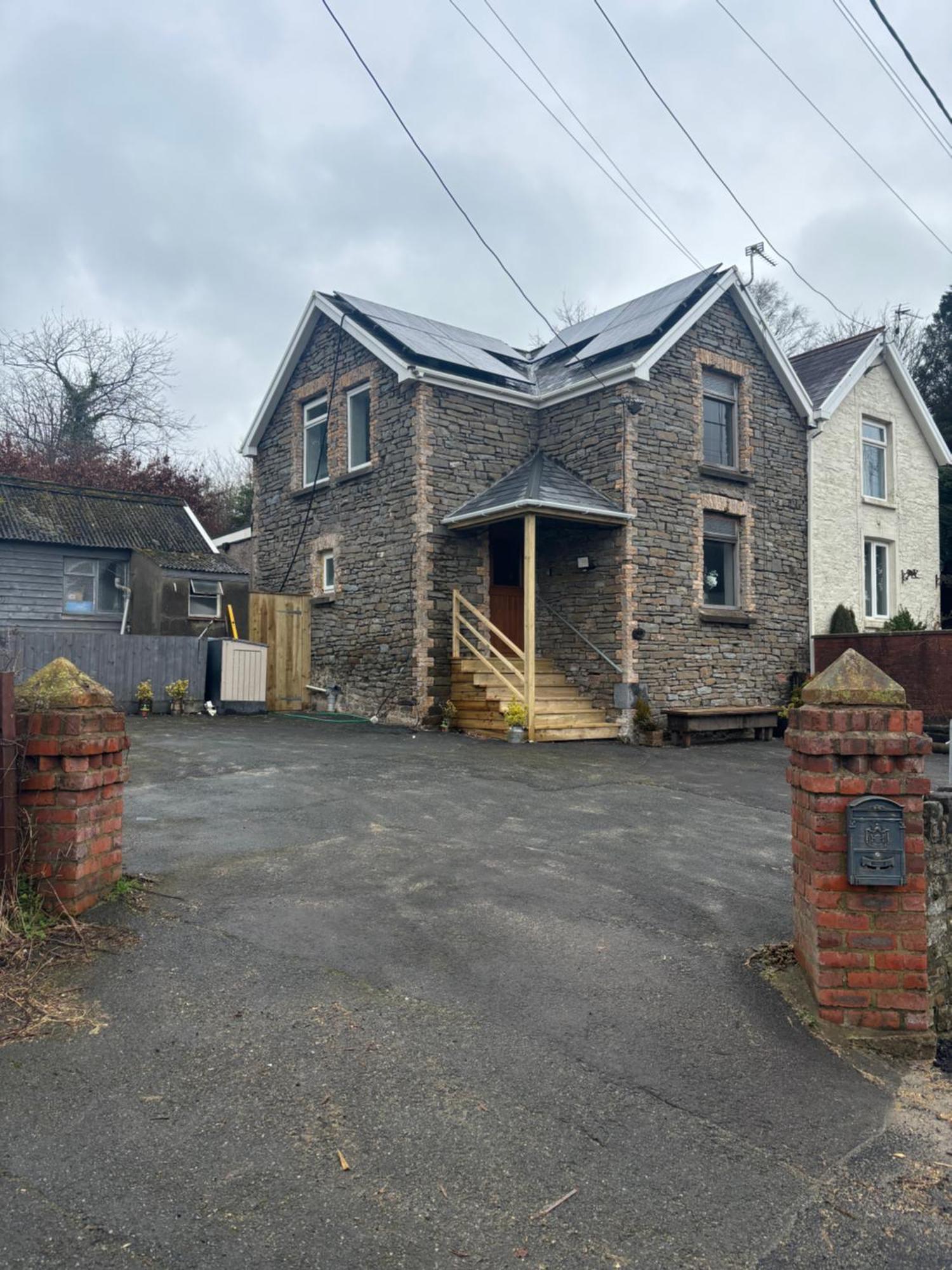 Clydach Cottages 拉内利 外观 照片